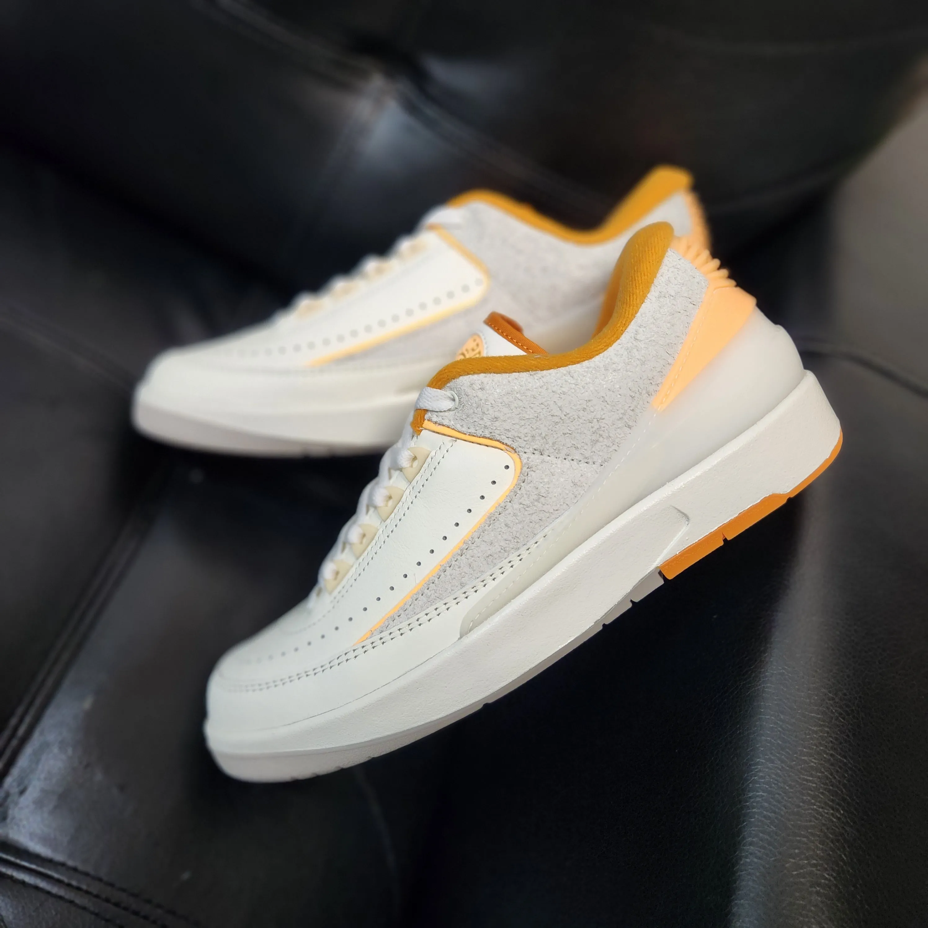 Air Jordan 2 Retro Low Craft Melon Tint