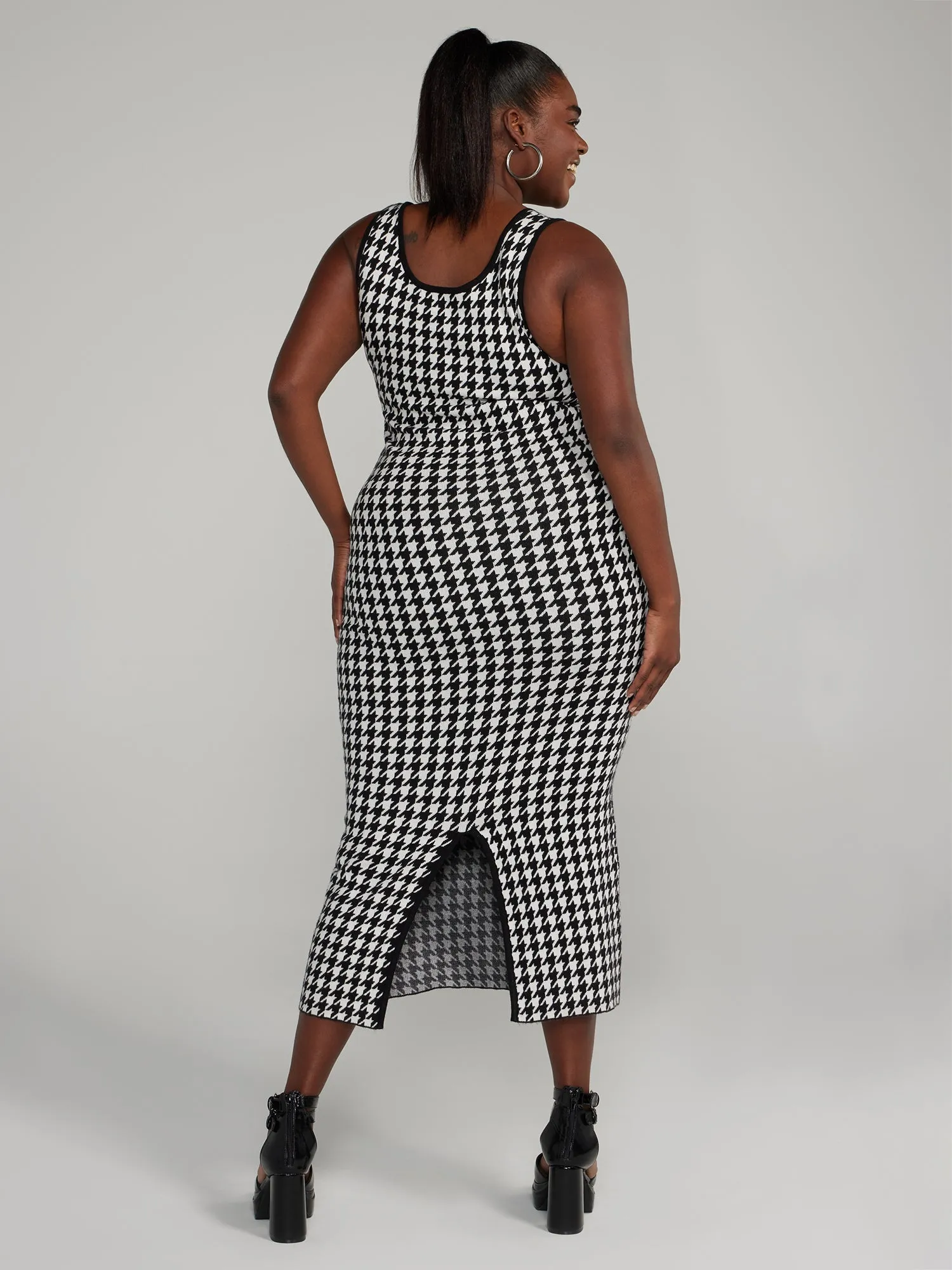 Fashion To Figure - Houndstooth Bodycon Sweater Dress