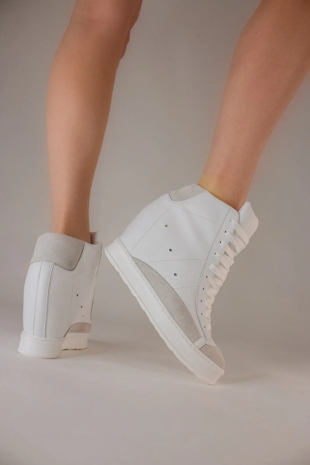 Fearless Bianco Wedge Sneaker