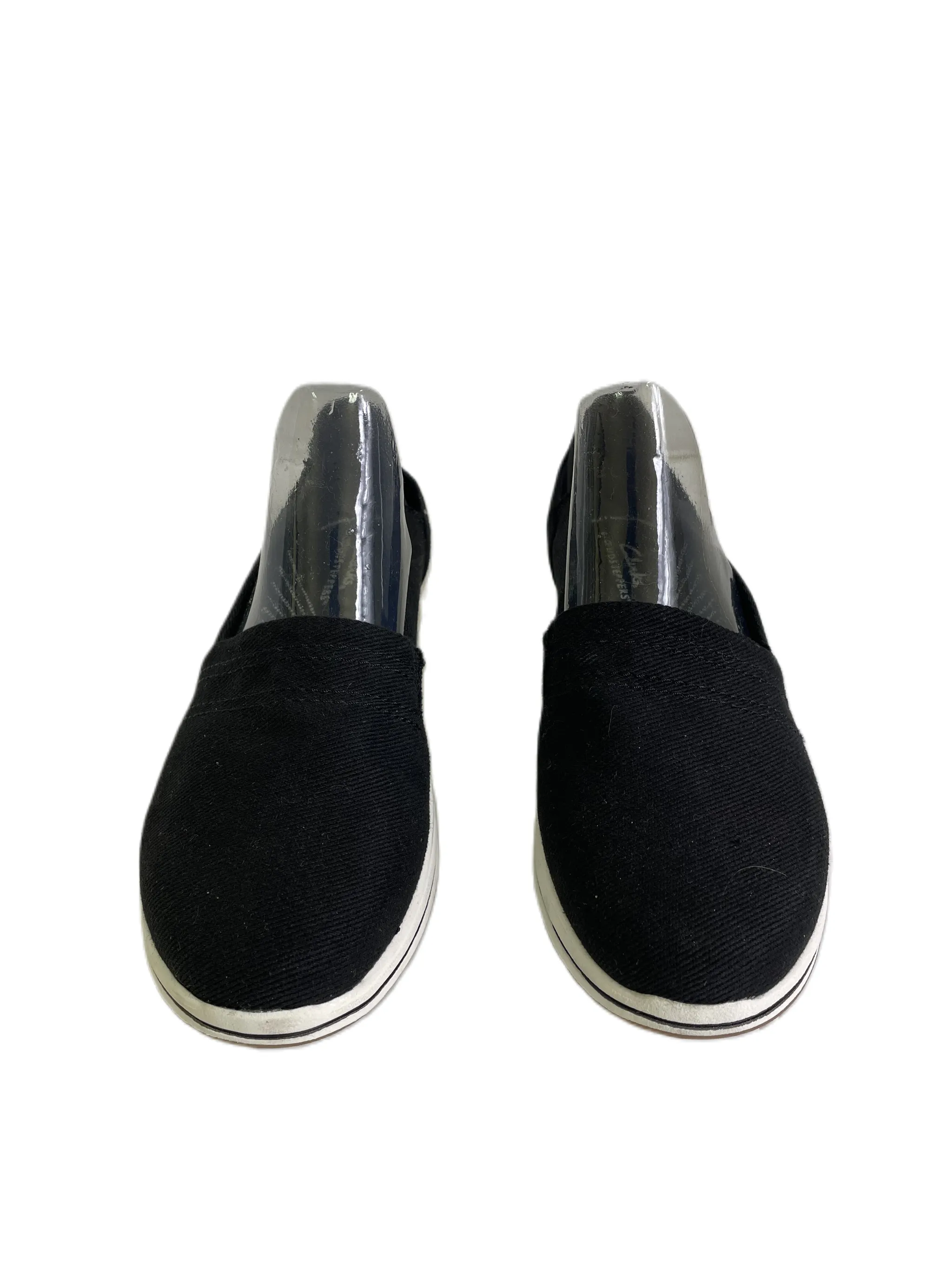 Shoes Sneakers By Clarks In Black, Size: 8